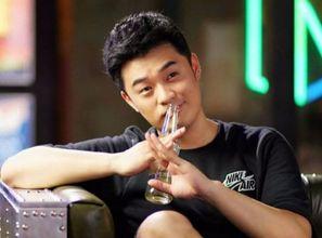 娱乐圈大爆料演员,揭秘明星幕后真相与情感纠葛 第2张 娱乐圈大爆料演员,揭秘明星幕后真相与情感纠葛 第2张